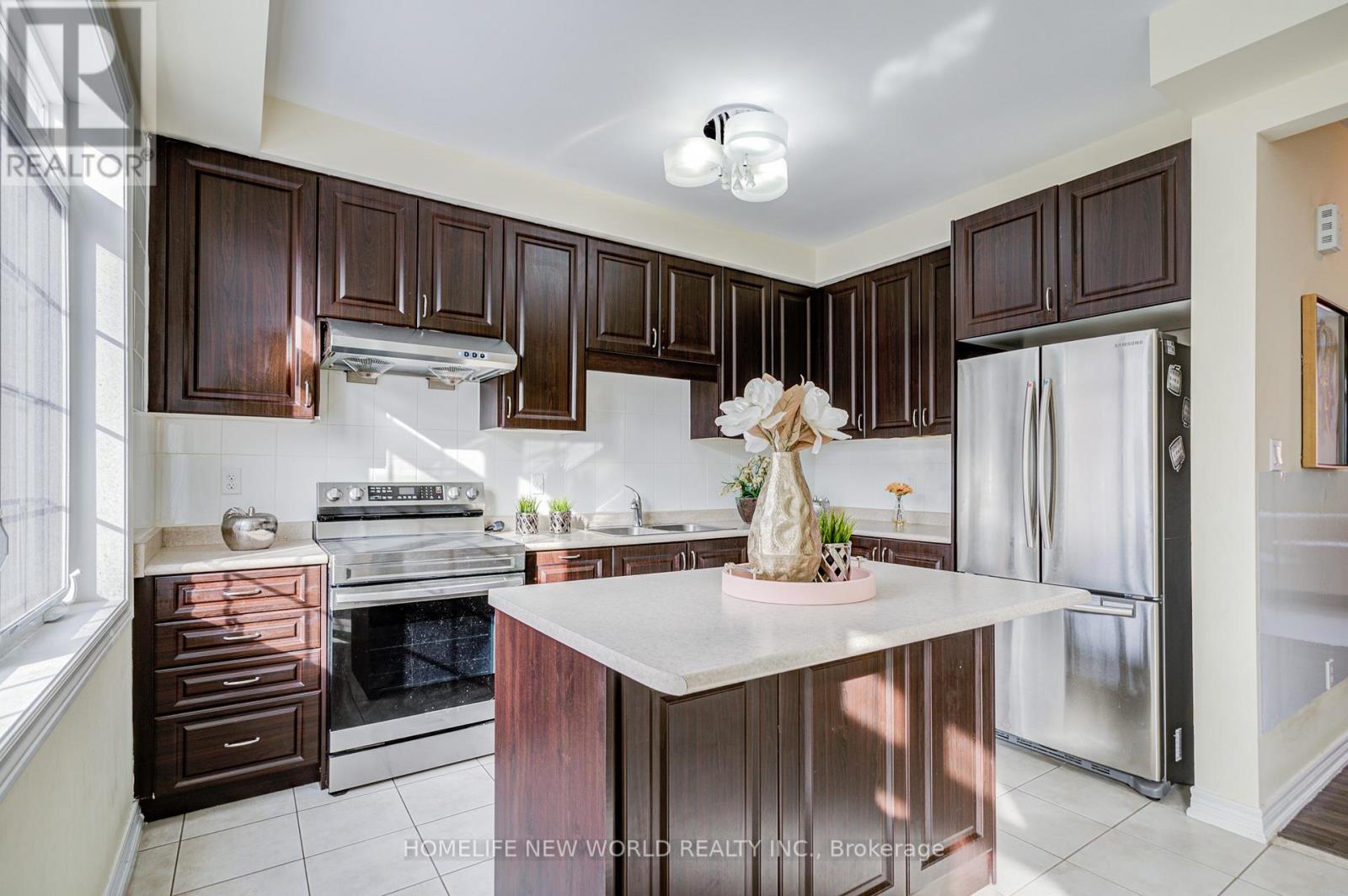 25 Spiv Grove Way, Markham, Ontario  L6E 0T6 - Photo 25 - N12898202