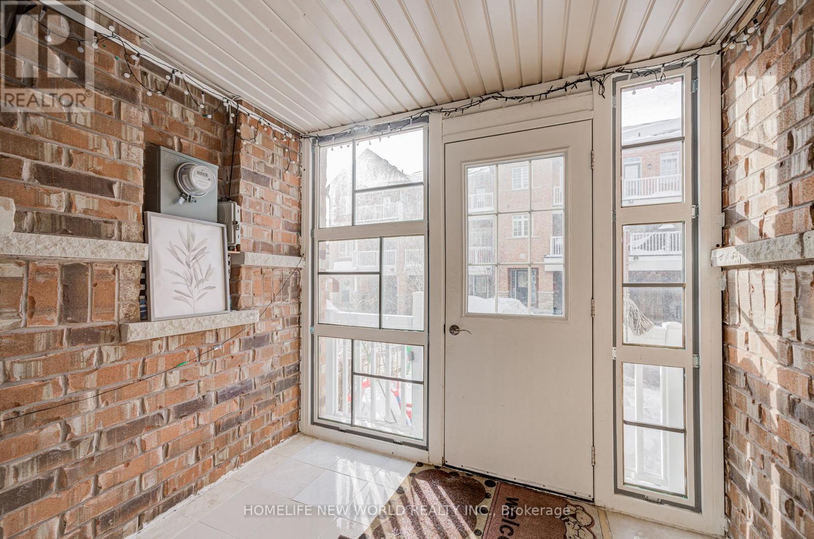 25 Spiv Grove Way, Markham, Ontario  L6E 0T6 - Photo 4 - N12898202