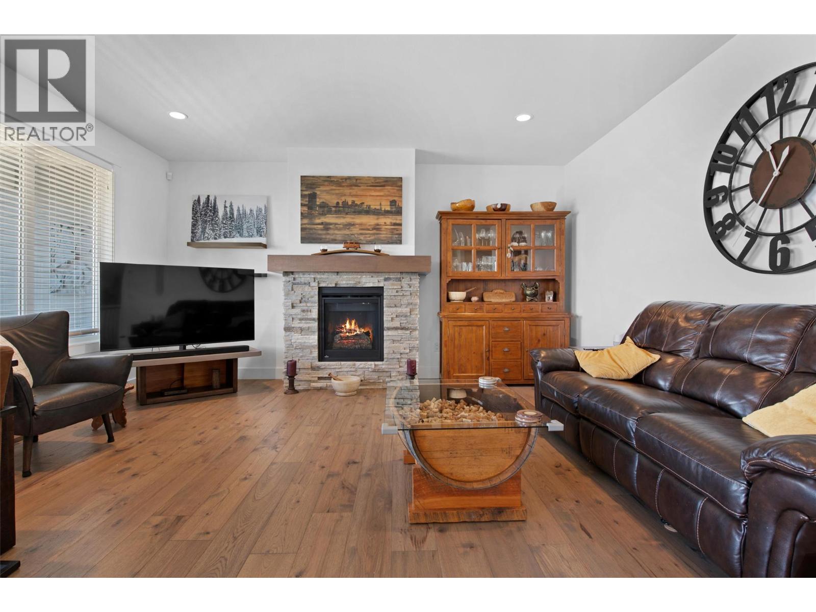 1664 Tower Ranch Drive, Kelowna, British Columbia  V1P 1T8 - Photo 11 - 10379716