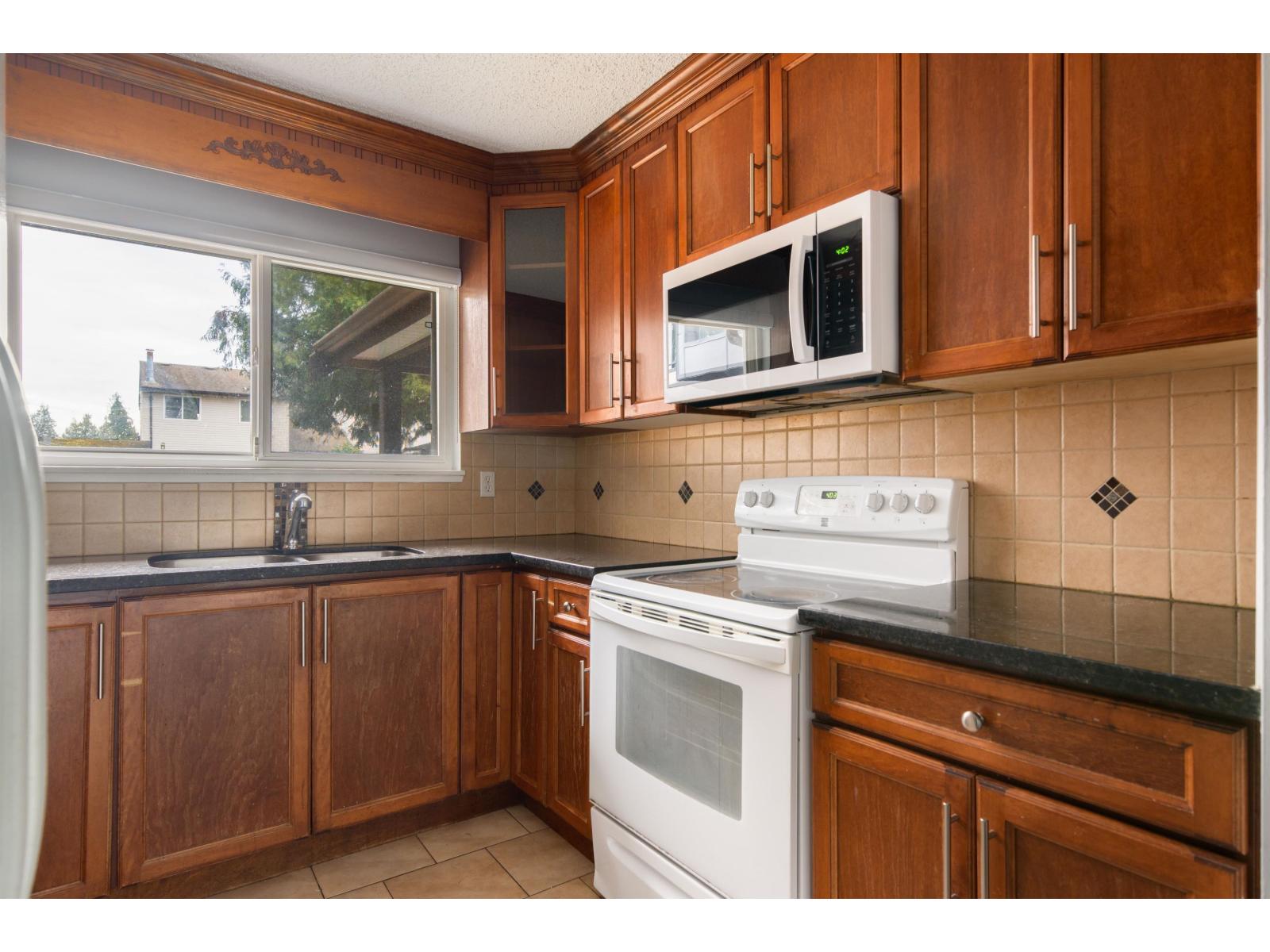 7754 119a Street, Delta, British Columbia  V4C 6N6 - Photo 7 - R3101196