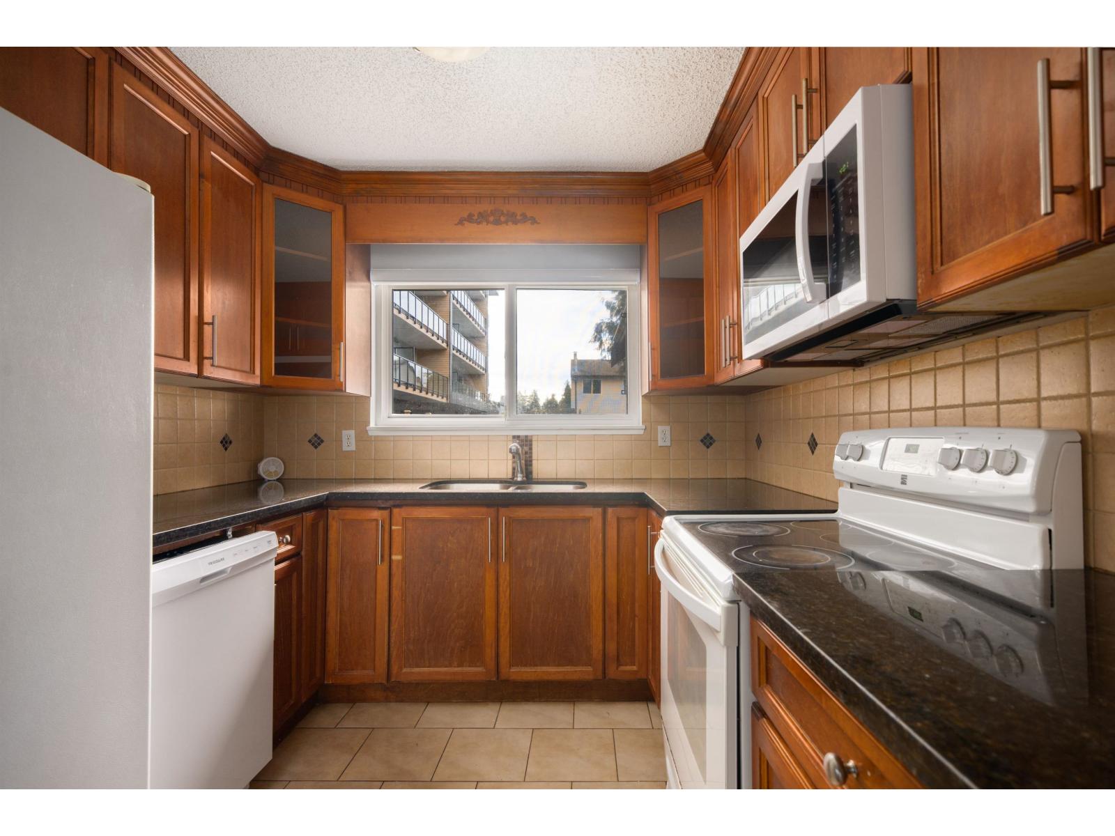 7754 119a Street, Delta, British Columbia  V4C 6N6 - Photo 8 - R3101196