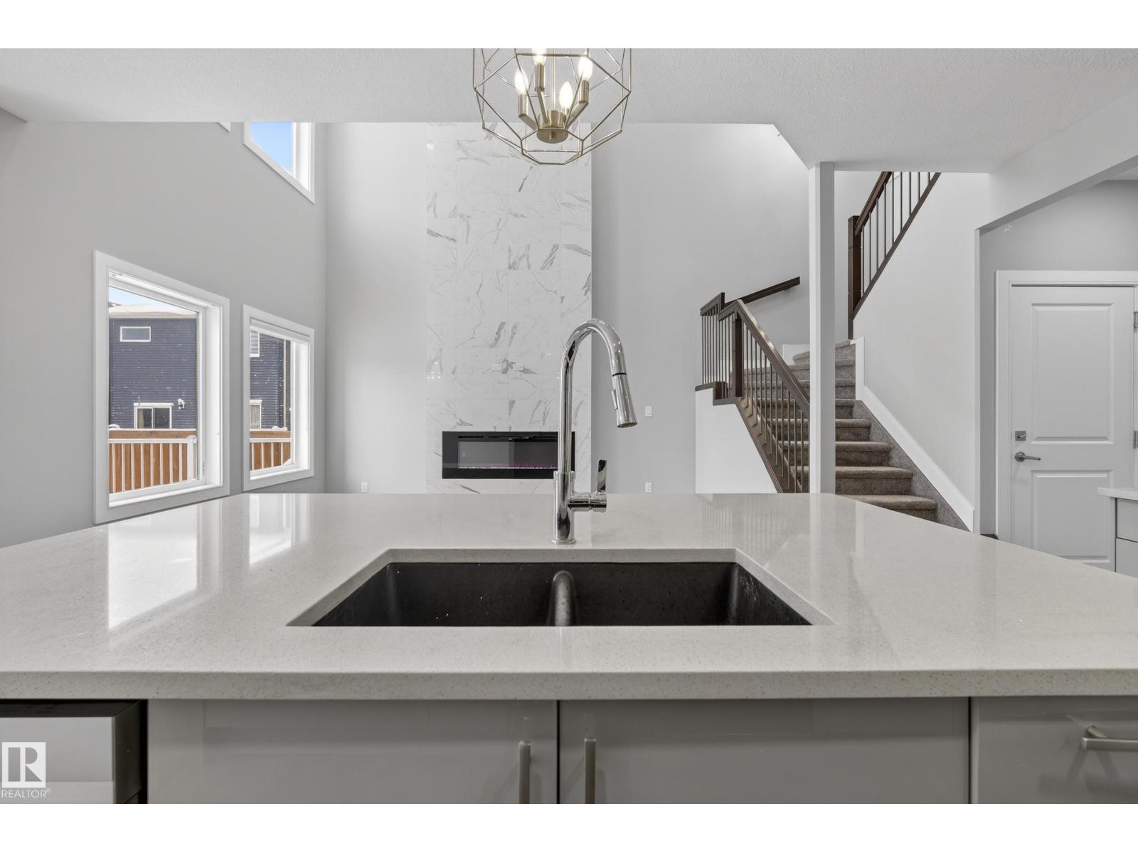 3224 160 St Sw, Edmonton, Alberta  T6W 3A1 - Photo 9 - E4478107