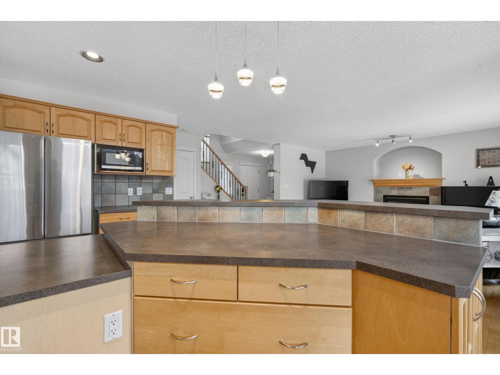 1119 Rutherford Cl Sw, Edmonton, Alberta  T6W 1H5 - Photo 10 - E4478109