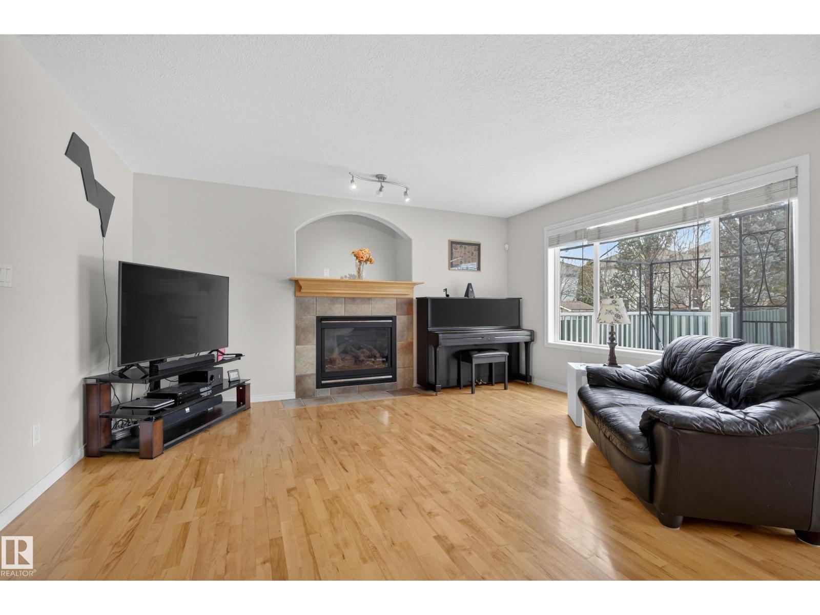 1119 Rutherford Cl Sw, Edmonton, Alberta  T6W 1H5 - Photo 11 - E4478109