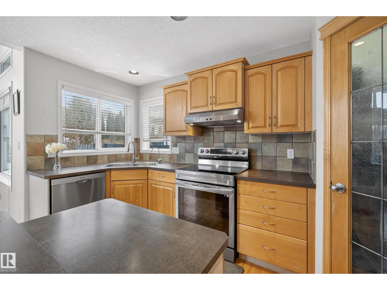 1119 Rutherford Cl Sw, Edmonton, Alberta  T6W 1H5 - Photo 9 - E4478109