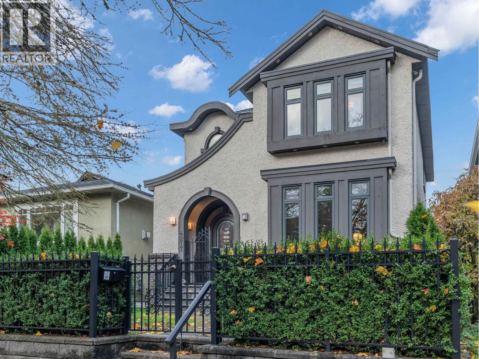 4217 W 16TH AVENUE, Vancouver, British Columbia