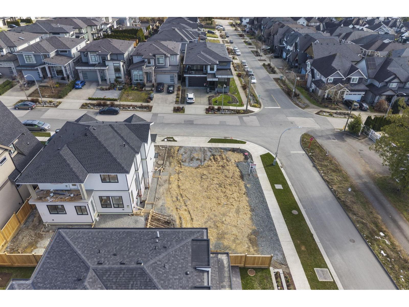 6907 205 Street, Langley, British Columbia  V2Y 1R2 - Photo 14 - R3091770