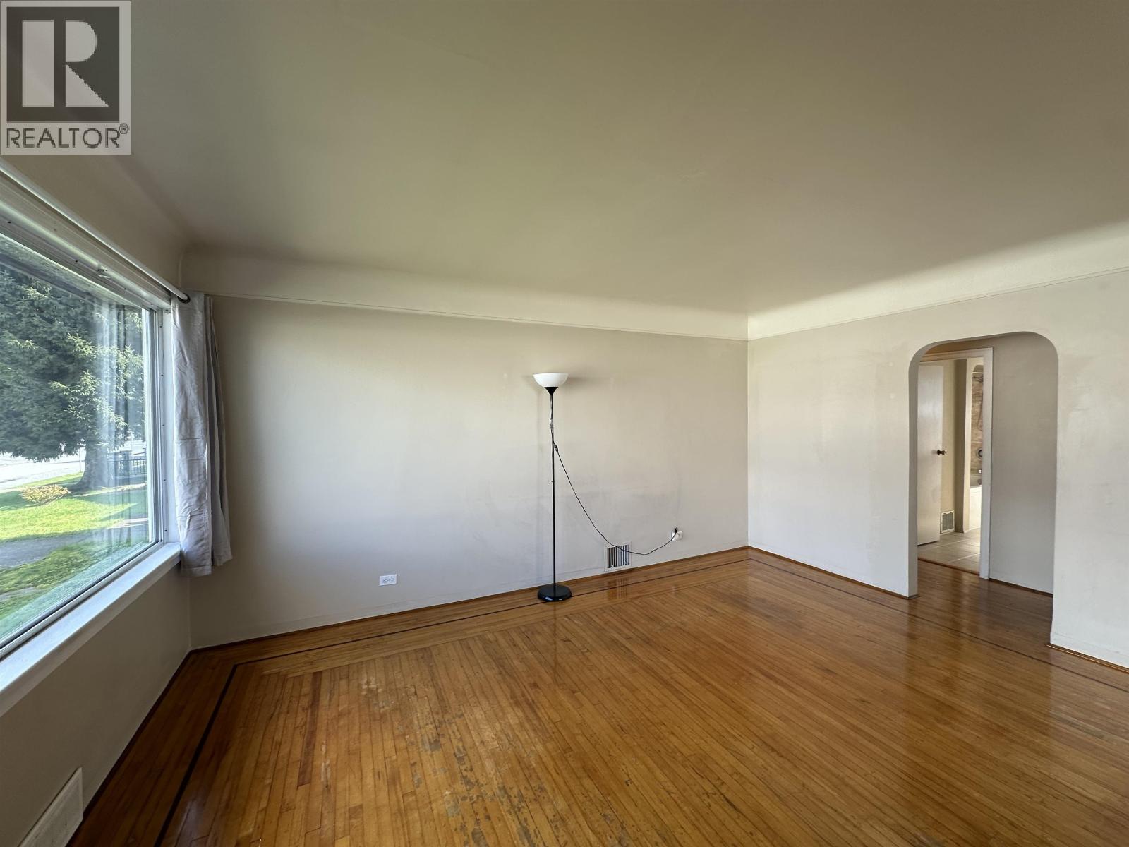 4472 Triumph Street, Burnaby, British Columbia  V5C 1Z9 - Photo 4 - R3101284