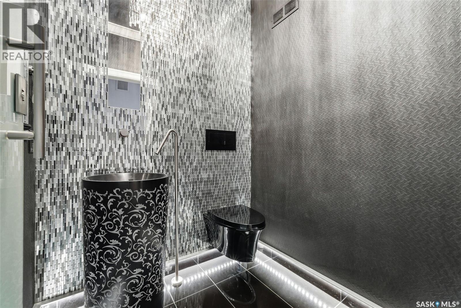 3606 Selinger Crescent, Regina, Saskatchewan  S4V 2H6 - Photo 24 - SK030503