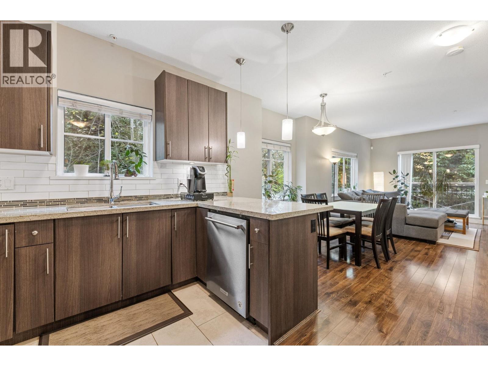 207 3888 Norfolk Street, Burnaby, British Columbia  V5G 1E5 - Photo 9 - R3101445