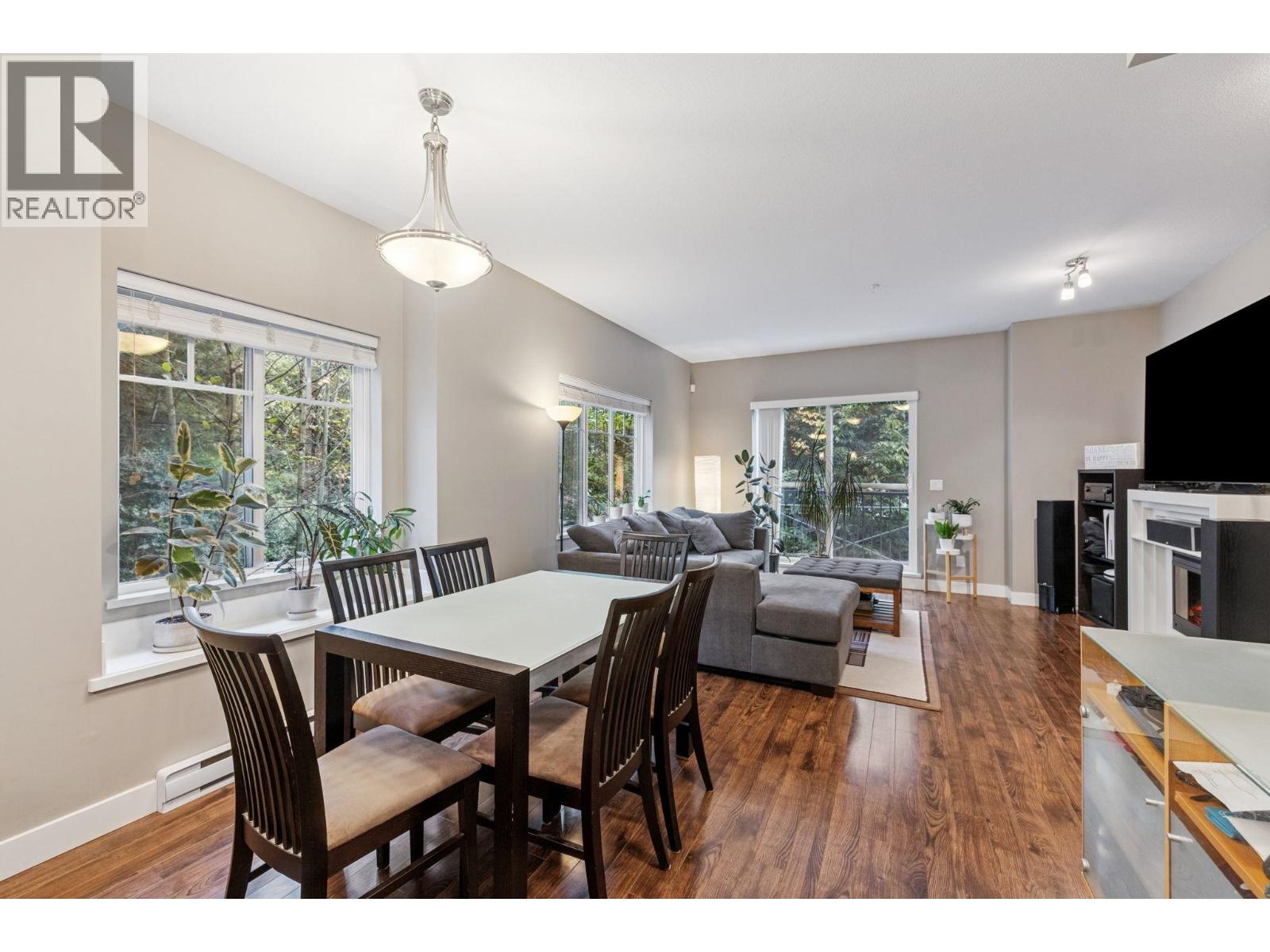 207 3888 Norfolk Street, Burnaby, British Columbia  V5G 1E5 - Photo 5 - R3101445