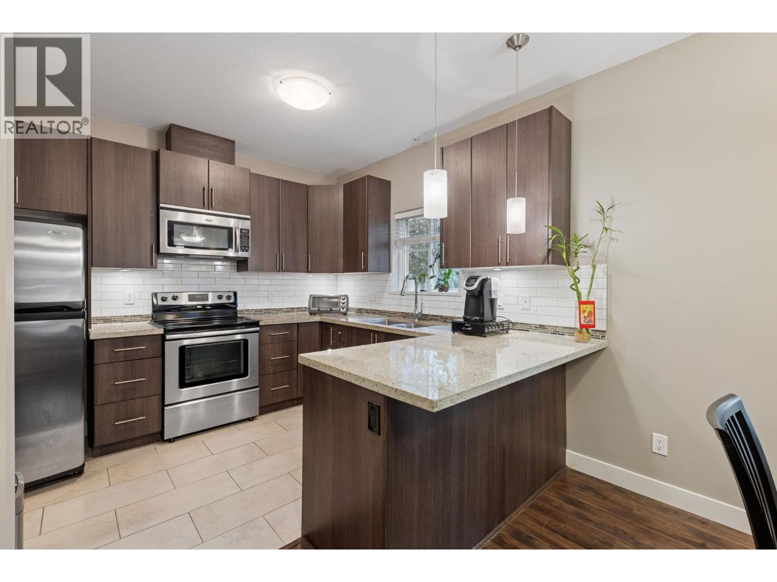 207 3888 Norfolk Street, Burnaby, British Columbia  V5G 1E5 - Photo 7 - R3101445