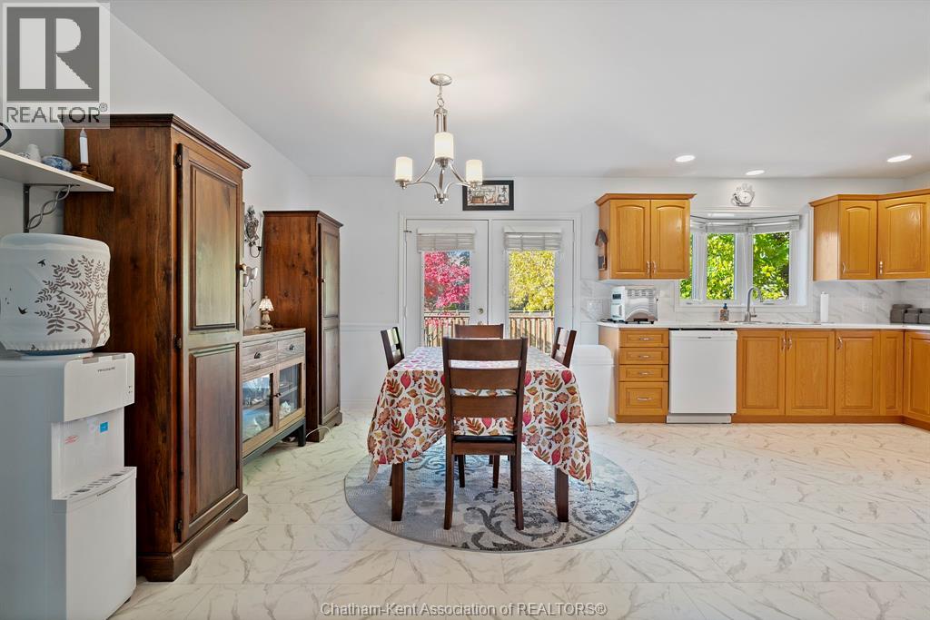 135 Garden Path, Chatham, Ontario  N7L 5M3 - Photo 5 - 26002322