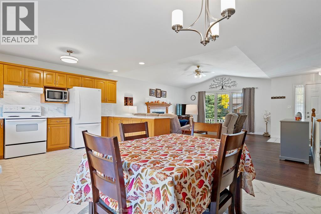 135 Garden Path, Chatham, Ontario  N7L 5M3 - Photo 7 - 26002322