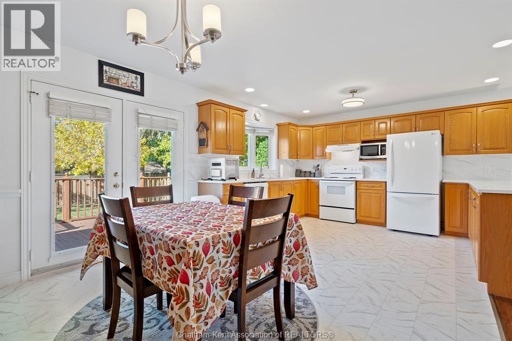 135 Garden Path, Chatham, Ontario  N7L 5M3 - Photo 6 - 26002322