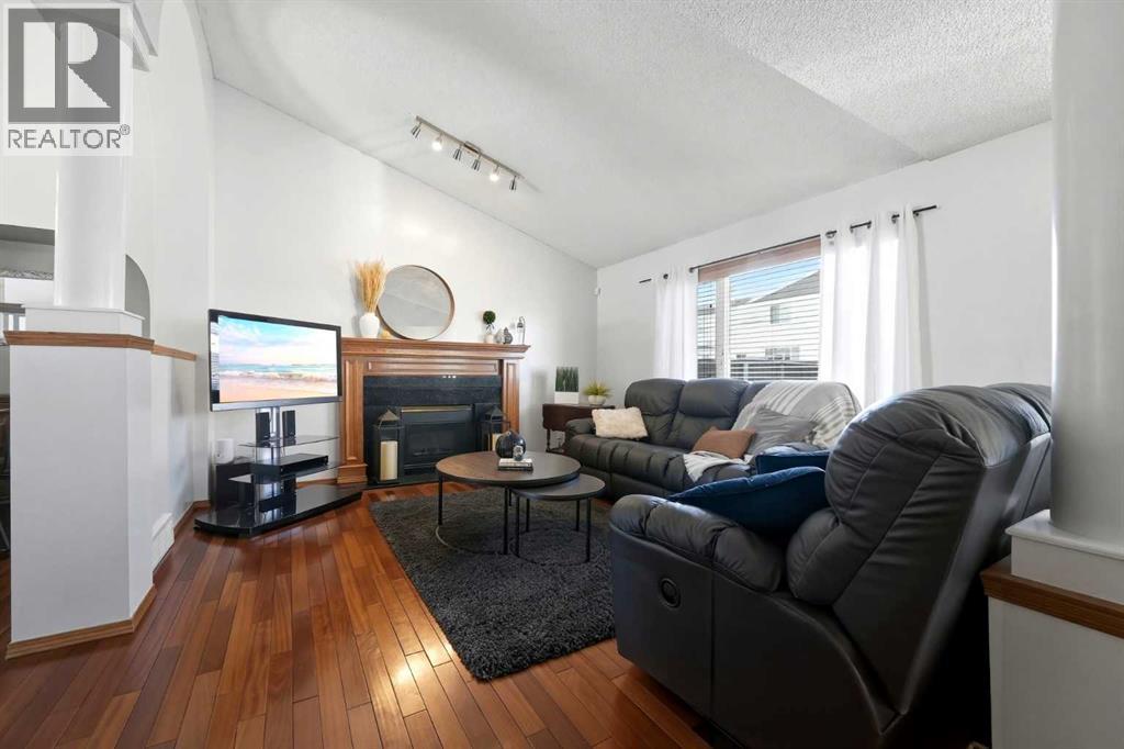 263 Coral Keys Drive Ne, Calgary, Alberta  T3J 3K5 - Photo 12 - A2288400