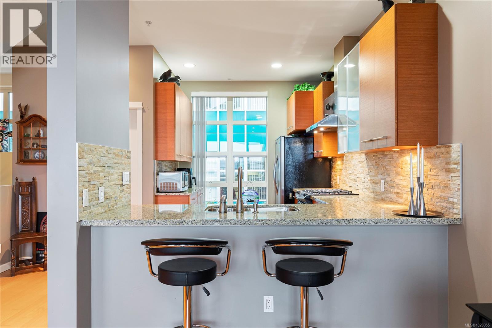 Th15 38 Front St, Nanaimo, British Columbia  V9R 0B8 - Photo 15 - 1028355