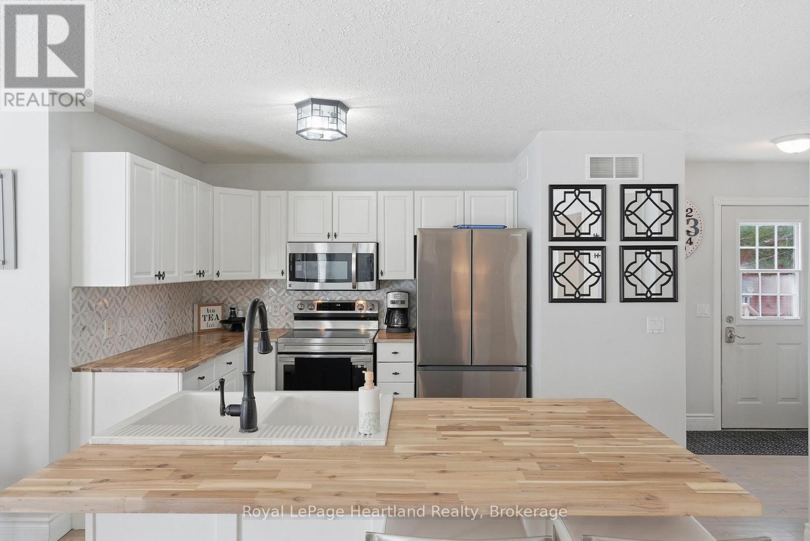 25 John Street W, Minto, Ontario  N0G 1M0 - Photo 16 - X12898272