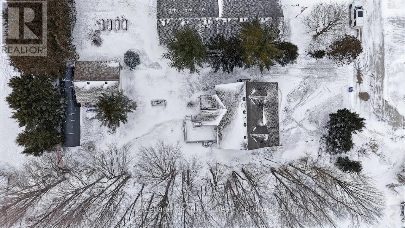 25 John Street W, Minto, Ontario  N0G 1M0 - Photo 3 - X12898272