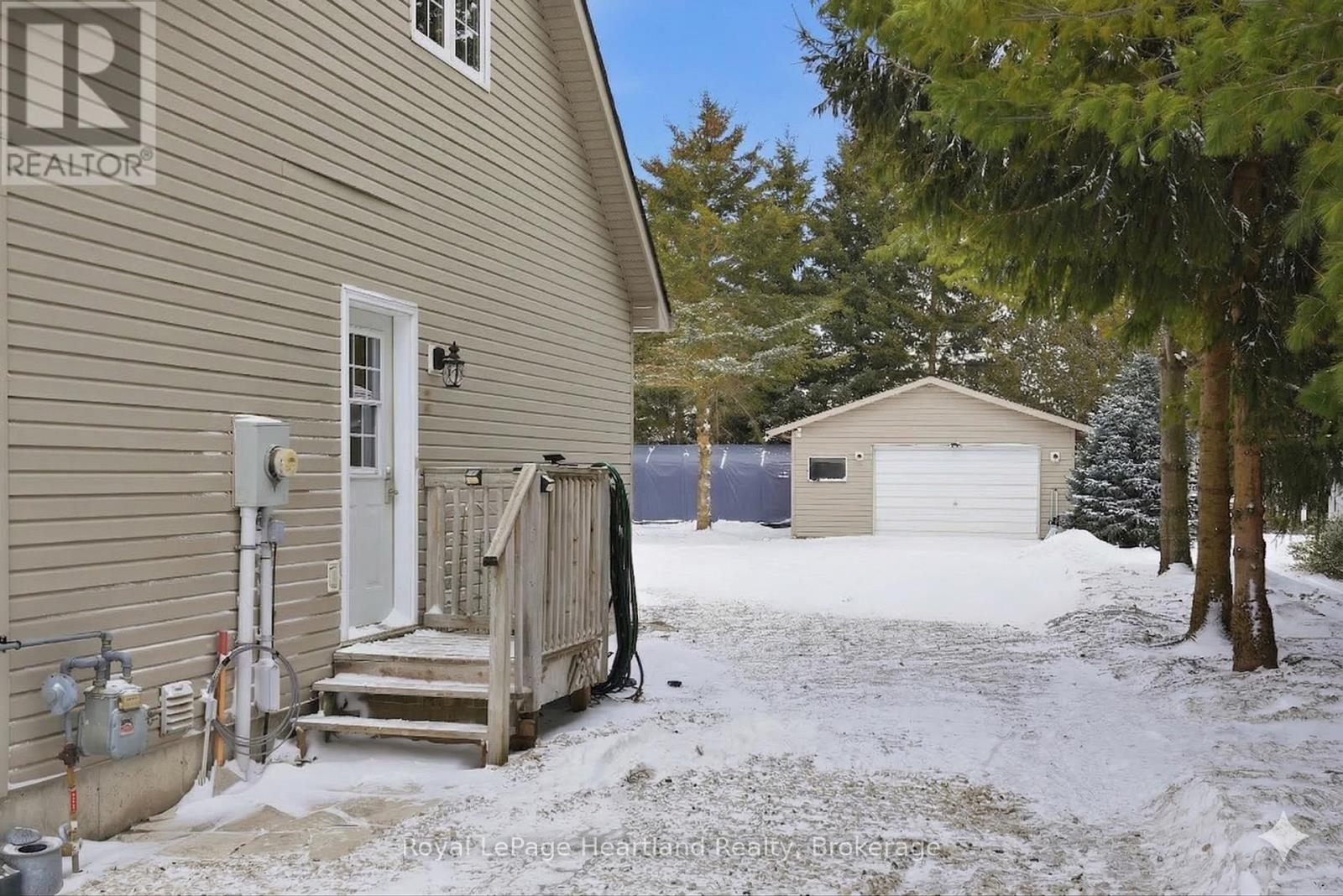 25 John Street W, Minto, Ontario  N0G 1M0 - Photo 37 - X12898272