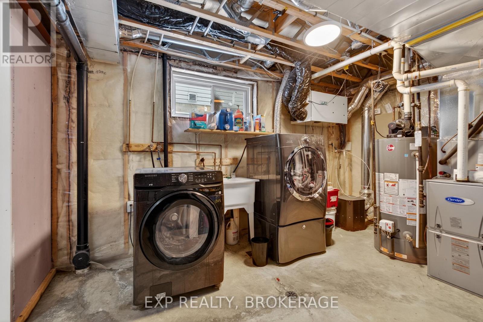 189 Kildare Avenue, Loyalist, Ontario  K7N 0A4 - Photo 24 - X12898250