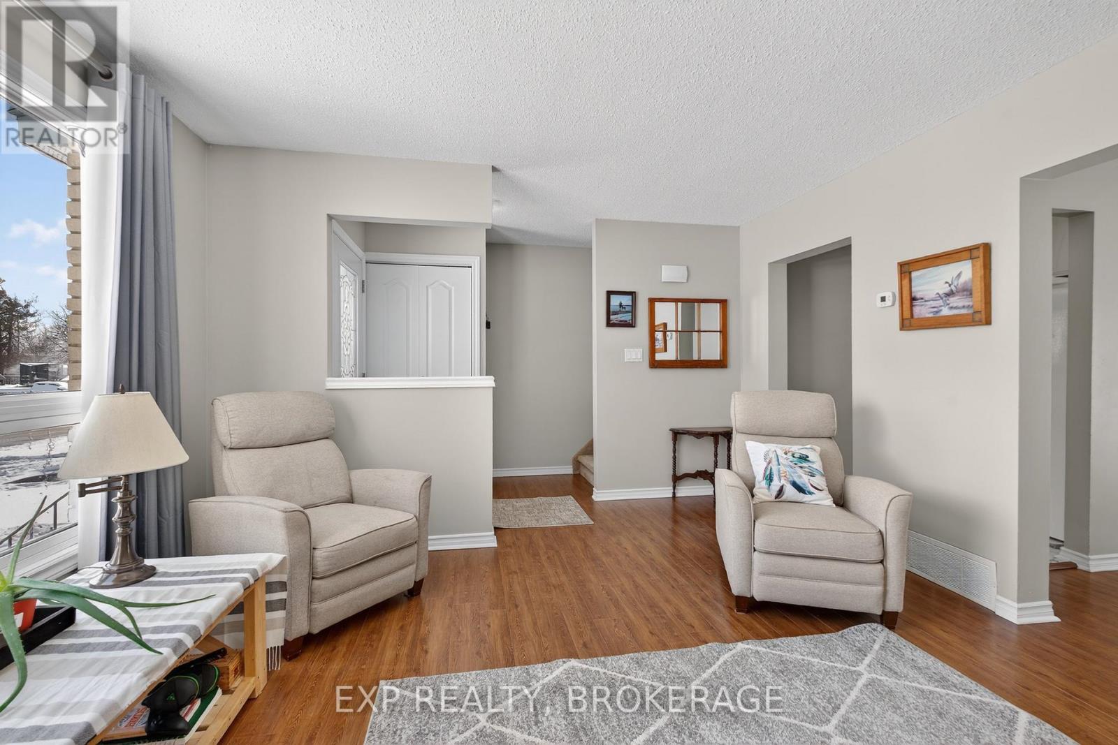 1015 Sprucewood Crescent, Kingston, Ontario  K7P 1N1 - Photo 7 - X12898256