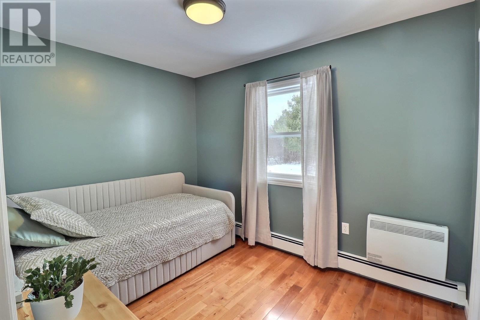 51 South Main Street, Mount Stewart, Prince Edward Island  C0A 1T0 - Photo 8 - 202604844