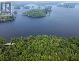 19 Castlerock Island|Queer Island 19, South of Kenora, Ontario