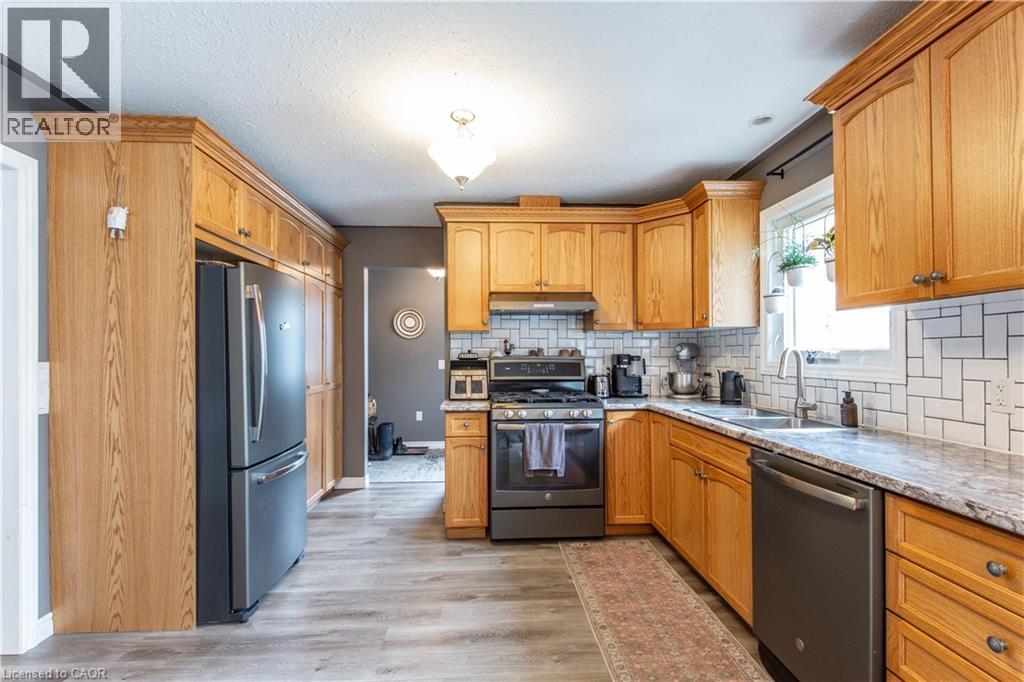 163511 Brownsville Road, Brownsville, Ontario  N0L 1C0 - Photo 1 - 40813378