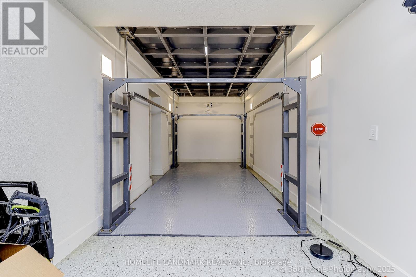 42 Foursome Crescent, Toronto (St. Andrew-Windfields), Ontario  M2P 1W3 - Photo 41 - C11952601