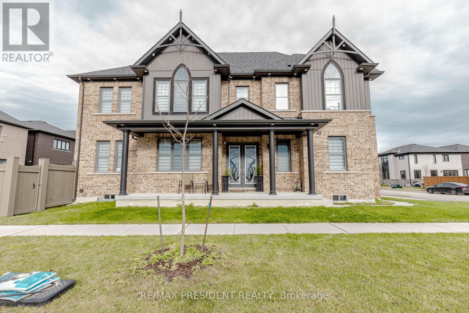 2 Vincena Road, Caledon, Ontario  L7C 4M5 - Photo 3 - W12768462