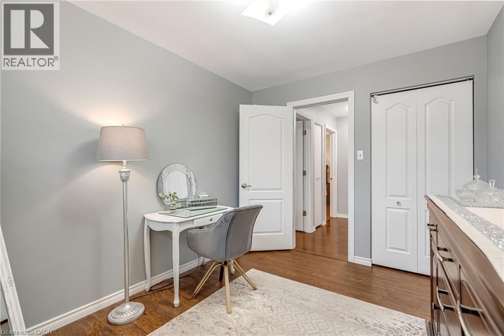 8 Ivanhoe Road, Brantford, Ontario  N3R 5T8 - Photo 18 - 40807203