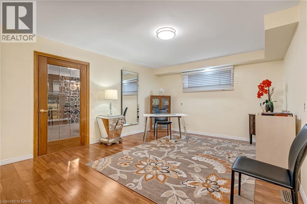 8 Ivanhoe Road, Brantford, Ontario  N3R 5T8 - Photo 22 - 40807203