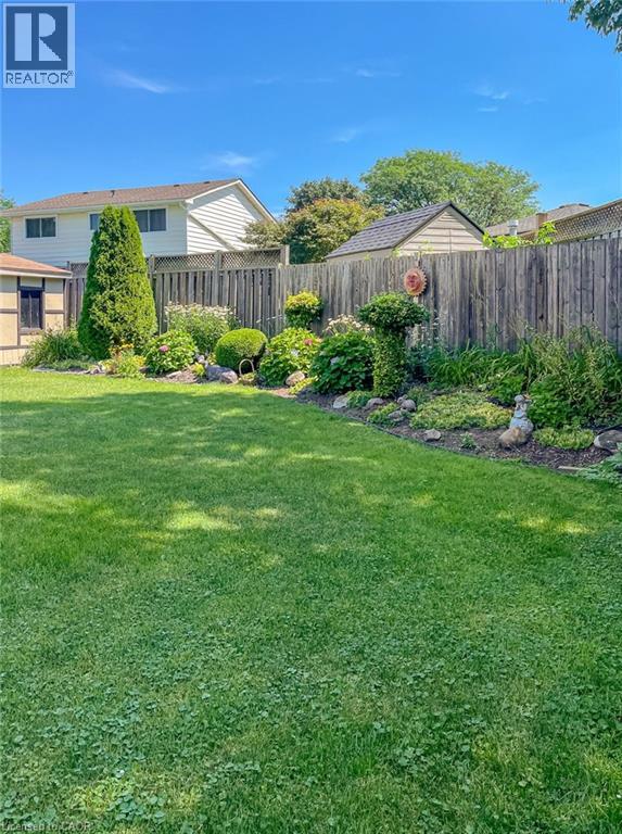 8 Ivanhoe Road, Brantford, Ontario  N3R 5T8 - Photo 32 - 40807203