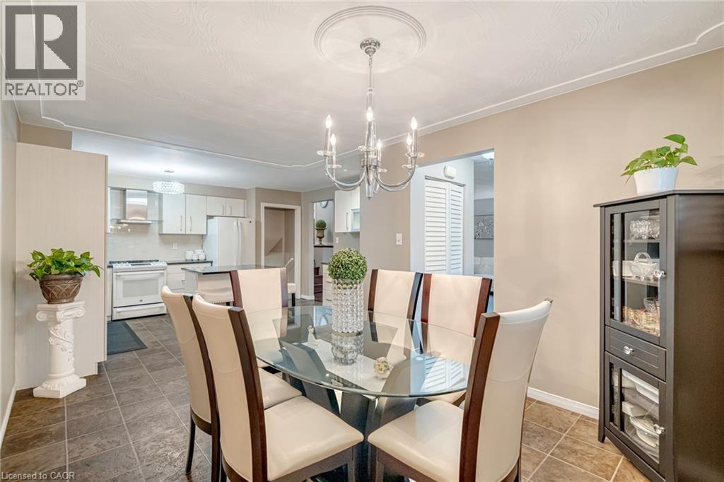 8 Ivanhoe Road, Brantford, Ontario  N3R 5T8 - Photo 5 - 40807203