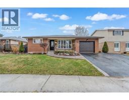 8 IVANHOE Road, Brantford, Ontario
