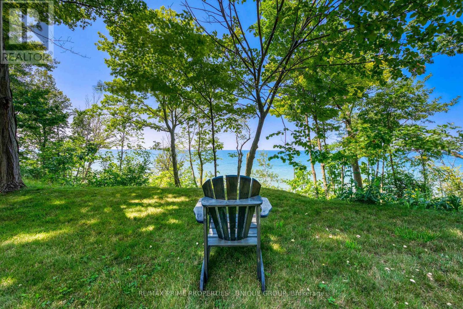 5168 Lakeshore Road, Plympton-Wyoming, Ontario  N0N 1J6 - Photo 4 - X12898270