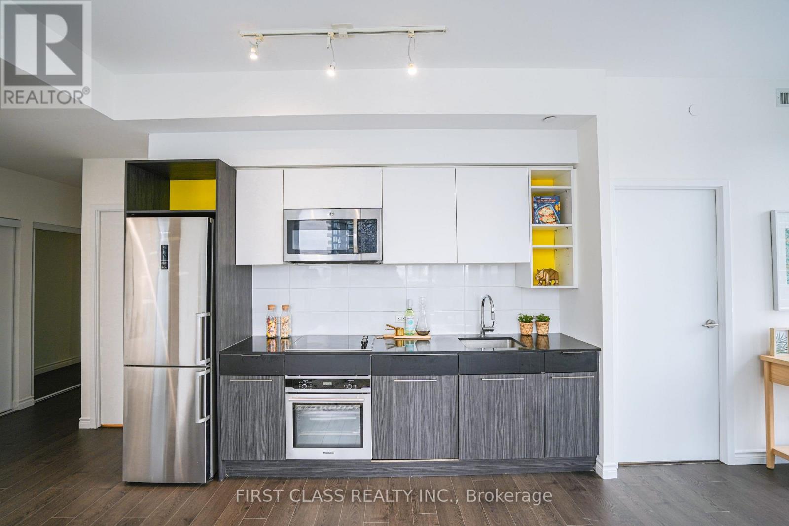 2010 - 68 Shuter Street, Toronto, Ontario  M5B 1B4 - Photo 10 - C12898214