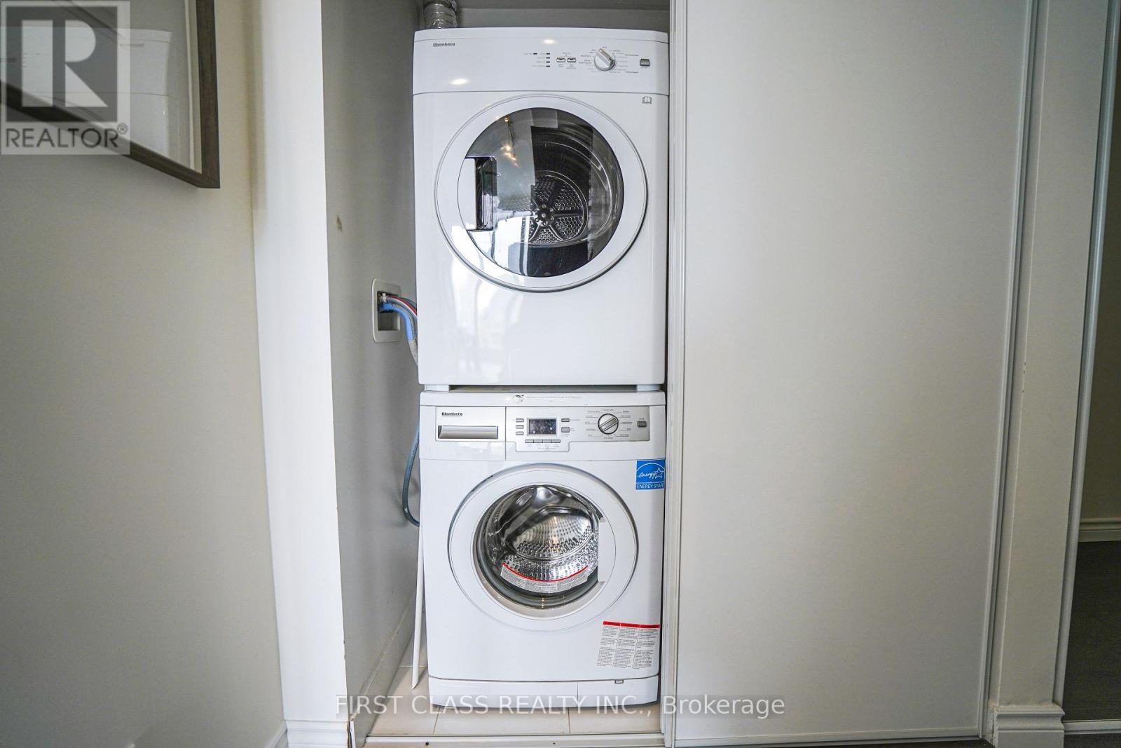 2010 - 68 Shuter Street, Toronto, Ontario  M5B 1B4 - Photo 17 - C12898214