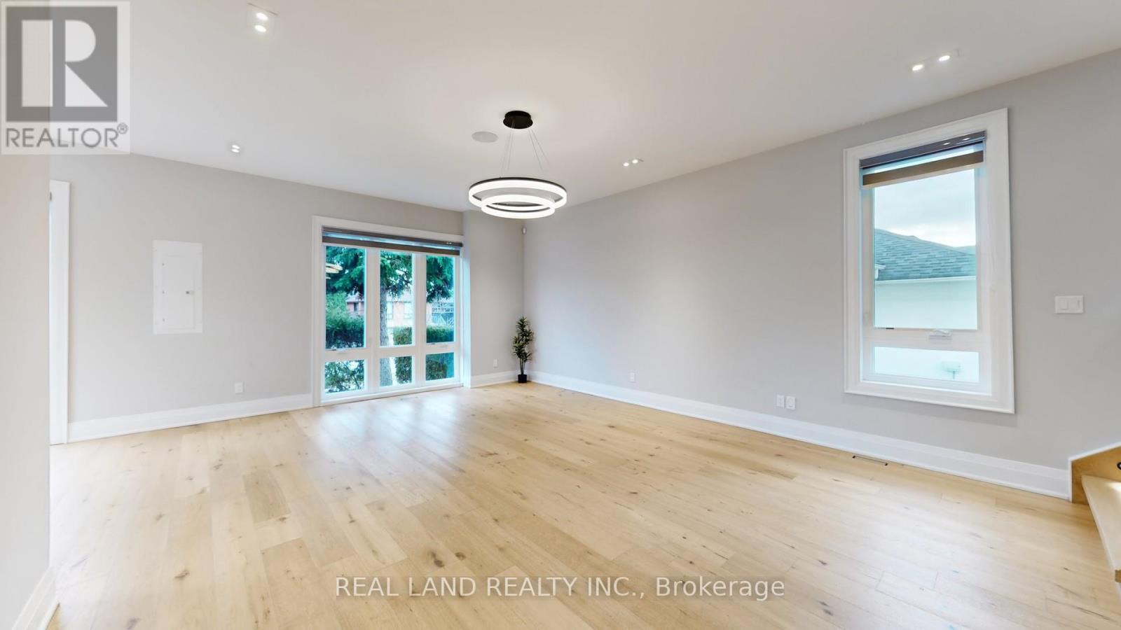 180 Goulding Avenue, Toronto, Ontario  M2R 2P4 - Photo 17 - C12898226