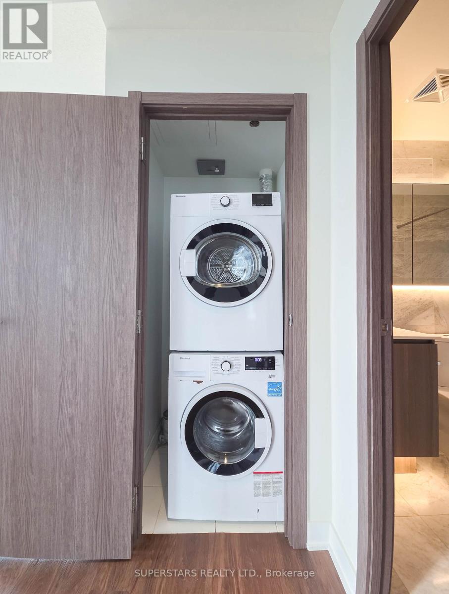 2811 - 19 Bathurst Street, Toronto, Ontario  M5V 0N2 - Photo 12 - C12898228