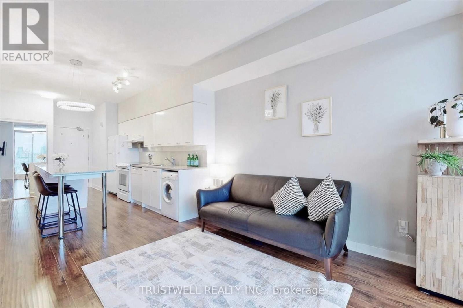 2808 - 33 Singer Court, Toronto, Ontario  M2K 0B4 - Photo 10 - C12898246