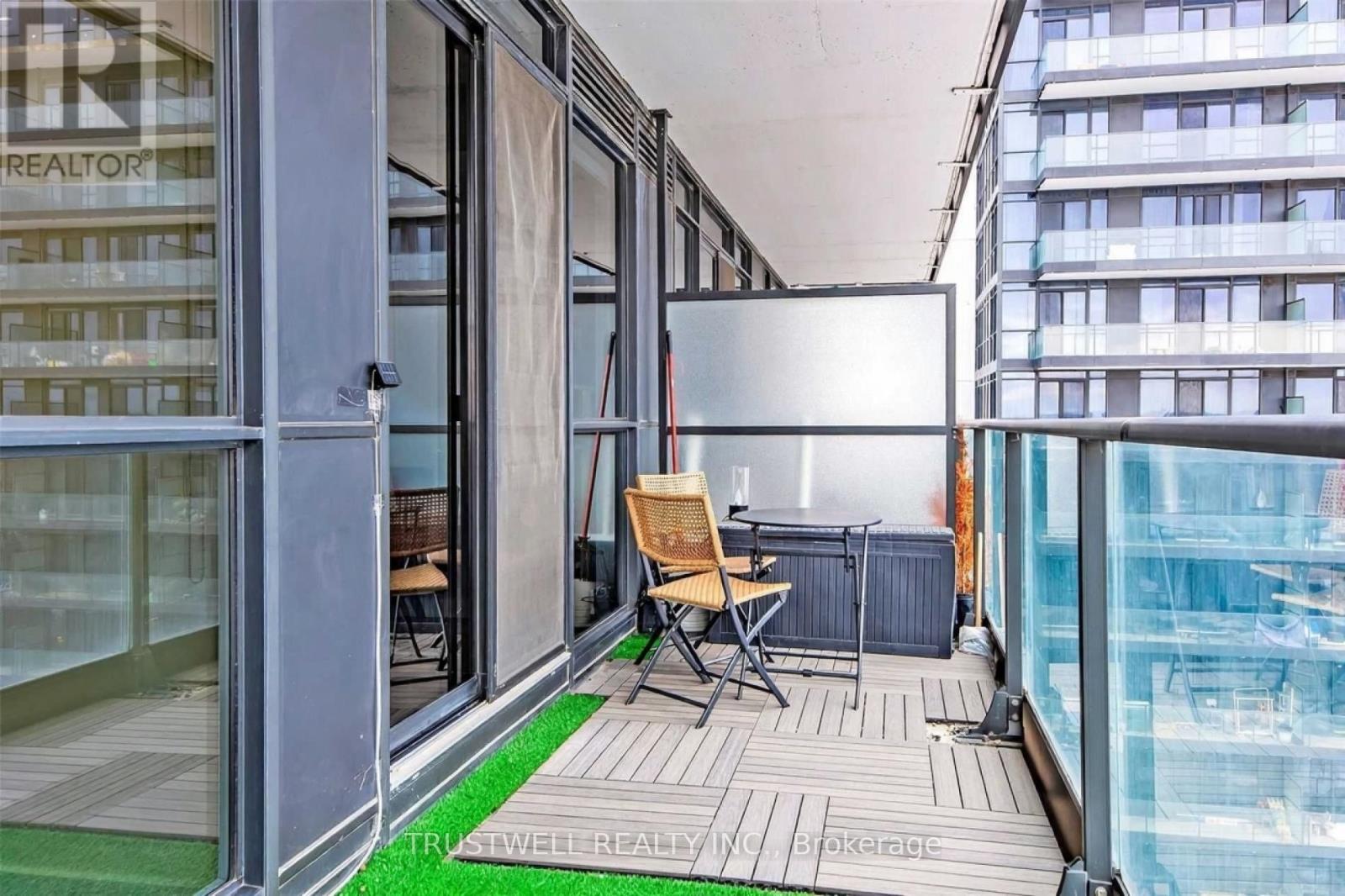 2808 - 33 Singer Court, Toronto, Ontario  M2K 0B4 - Photo 18 - C12898246