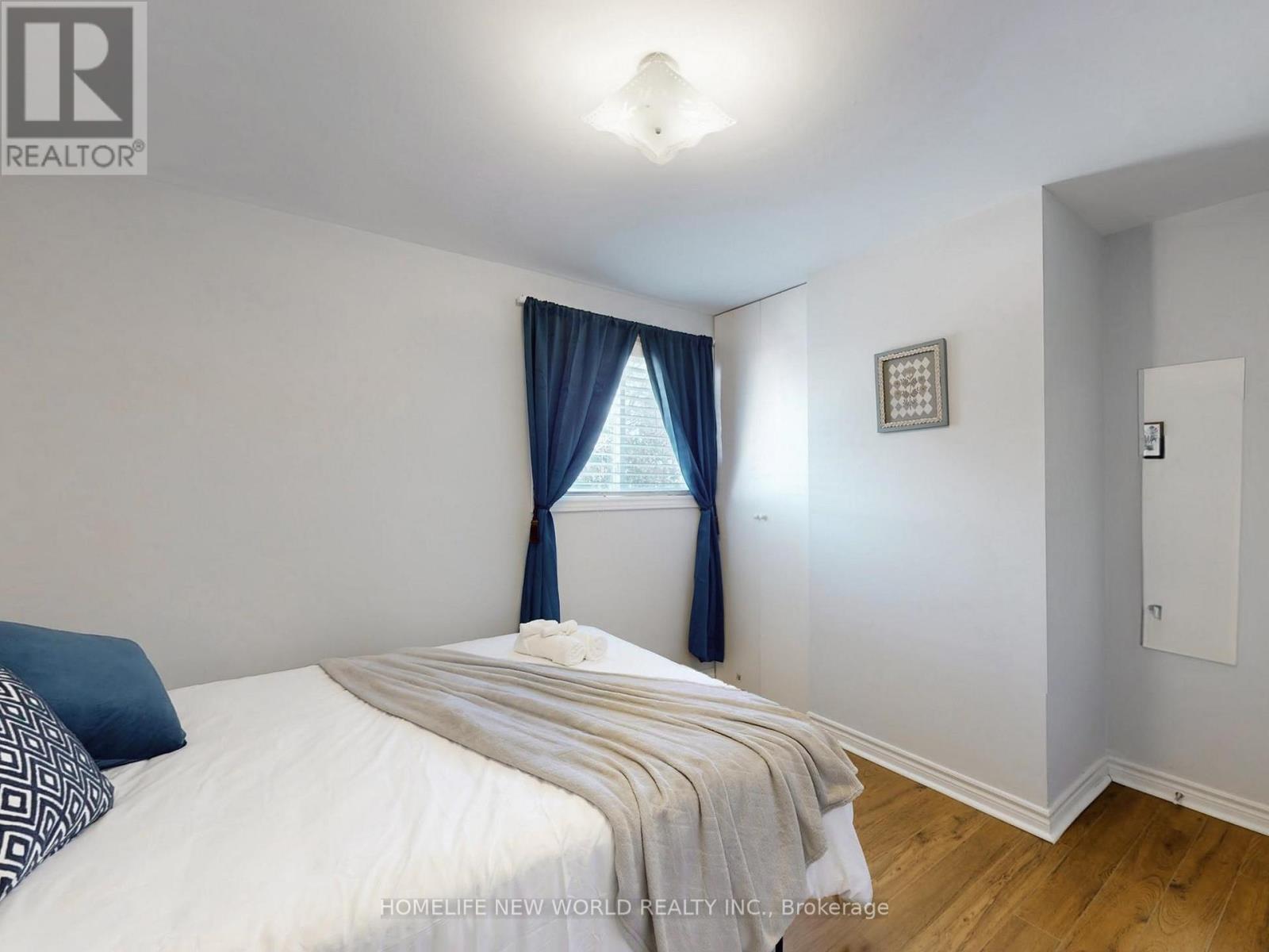 257 Cherokee Boulevard, Toronto, Ontario  M2H 2J9 - Photo 25 - C12898248
