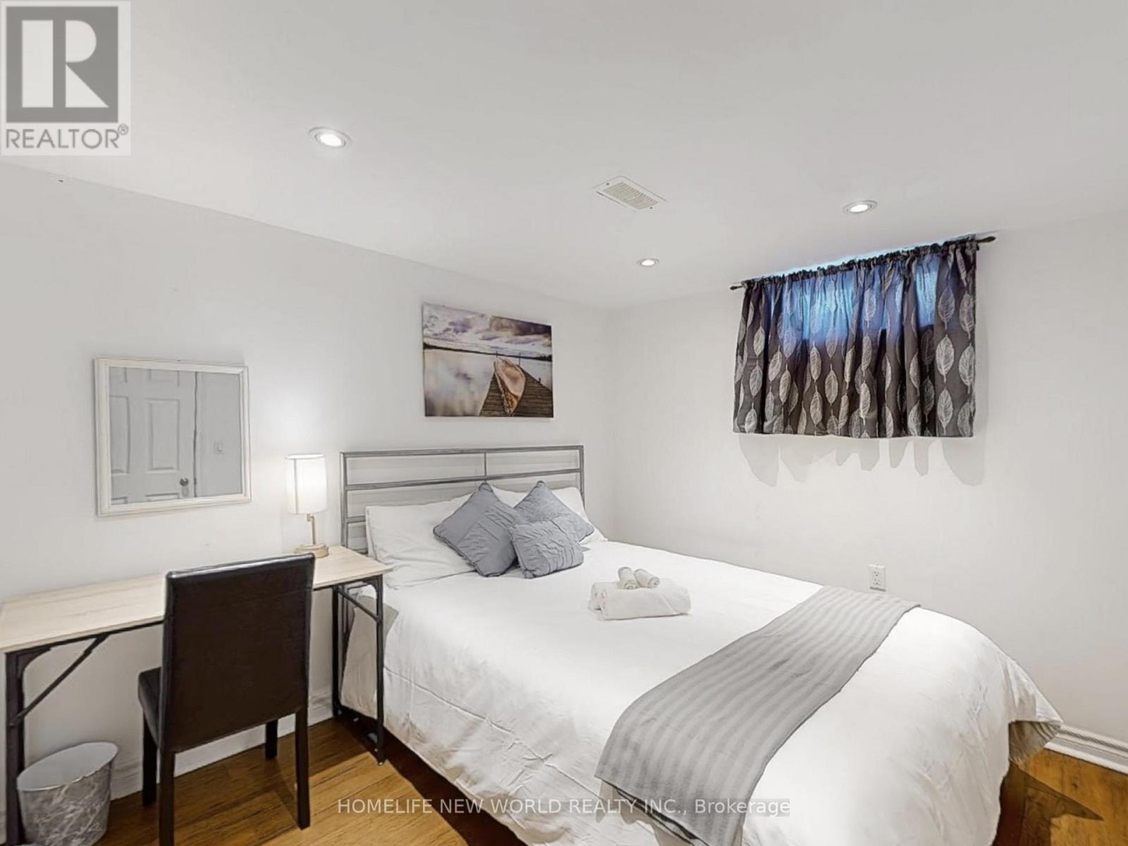 257 Cherokee Boulevard, Toronto, Ontario  M2H 2J9 - Photo 35 - C12898248