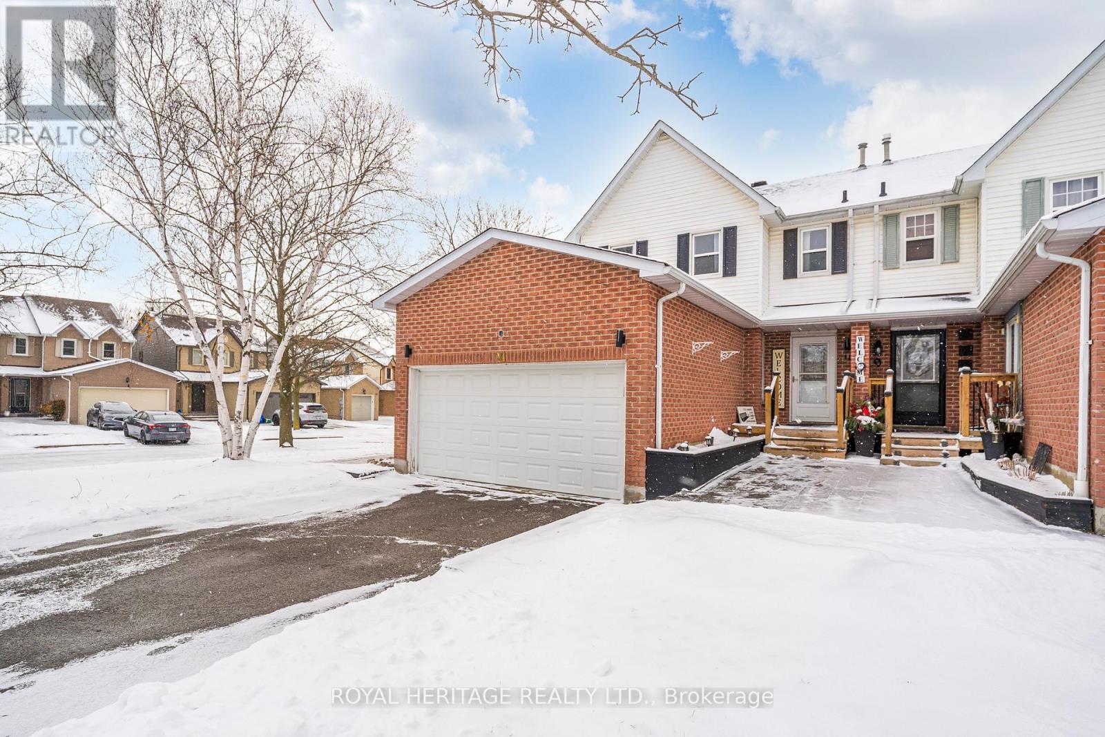 11 Humphrey Drive, Ajax, Ontario  L1S 4Z8 - Photo 2 - E12898276