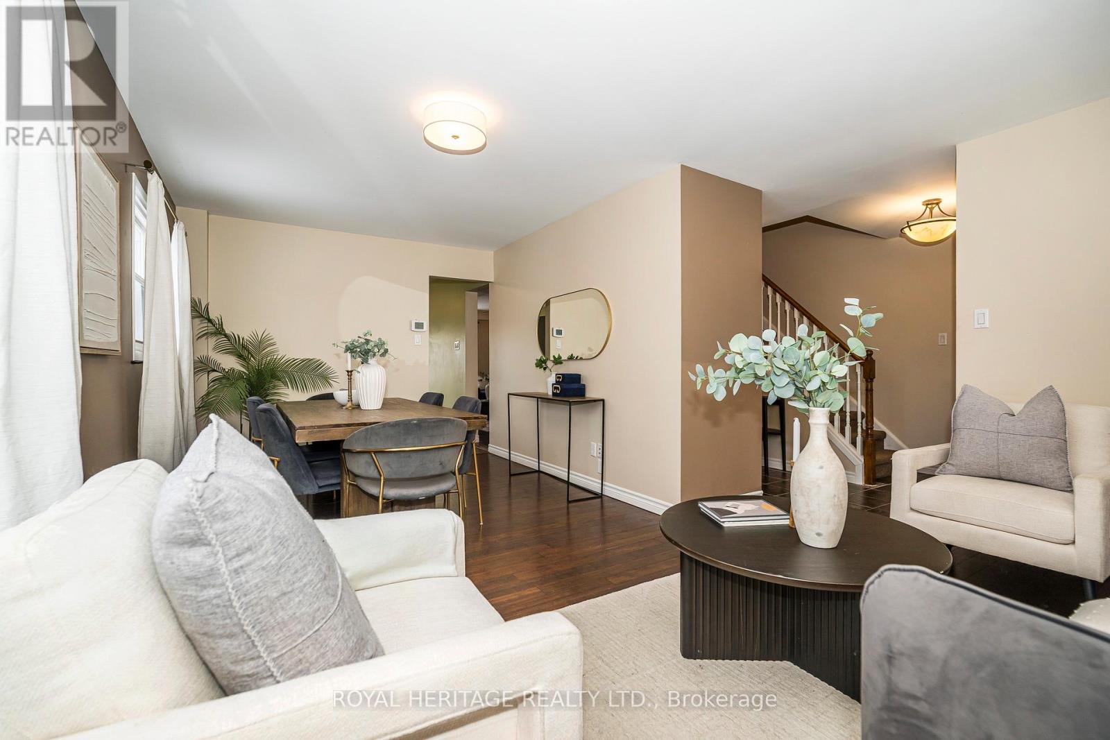 11 Humphrey Drive, Ajax, Ontario  L1S 4Z8 - Photo 8 - E12898276