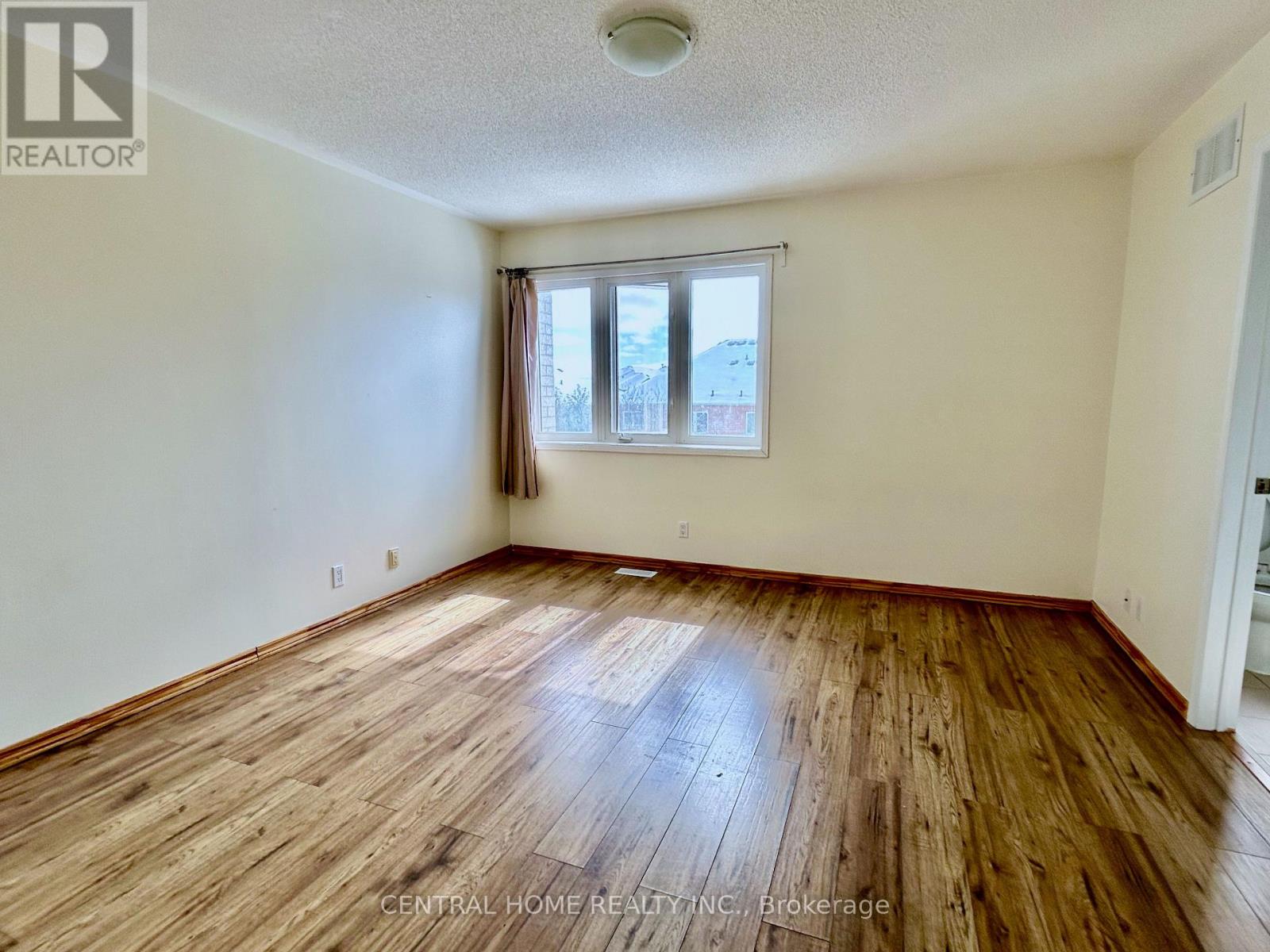 53 Silver Stream Avenue, Richmond Hill, Ontario  L4S 1Z1 - Photo 6 - N12898210