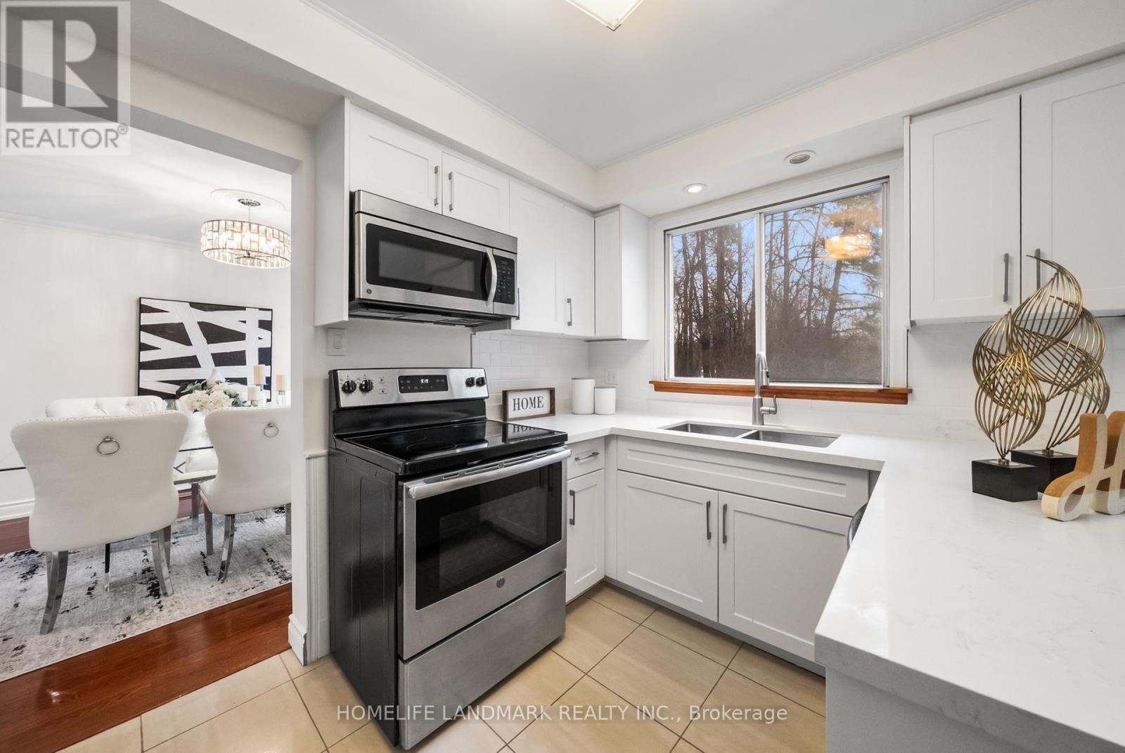 36 Cynthia Crescent, Richmond Hill, Ontario  L4E 2R1 - Photo 21 - N12898230