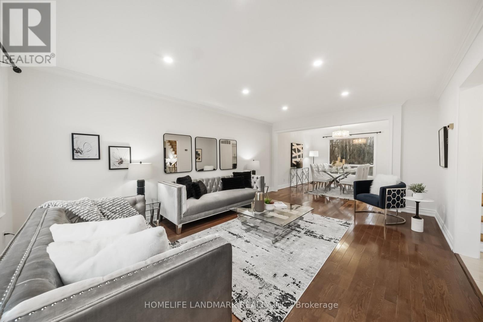 36 Cynthia Crescent, Richmond Hill, Ontario  L4E 2R1 - Photo 5 - N12898230